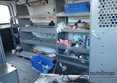 2005 Chevrolet Express из США, поврежденный, VIN 1GCGG25V551142310